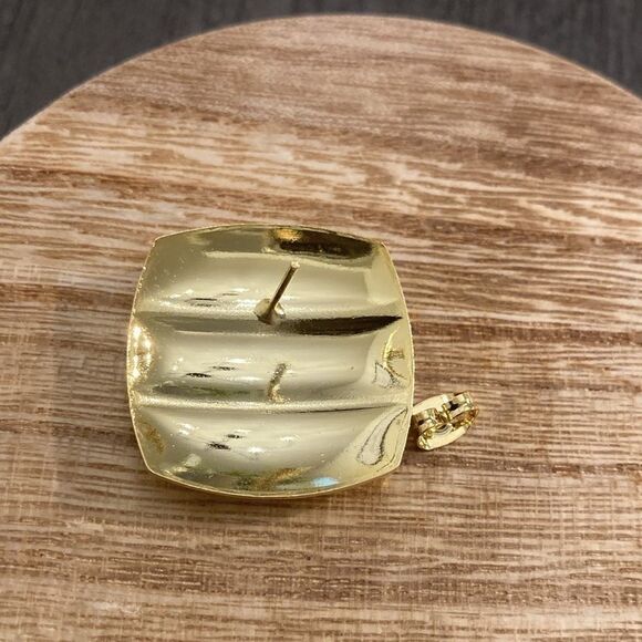 NWT Fashion Earrings Chunky Geometric Stud Earrings - Gold and Silver - Picture 7 of 7